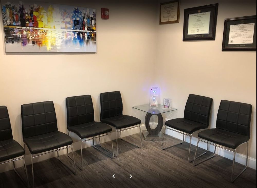 image of business Diamond Dental Manhattan