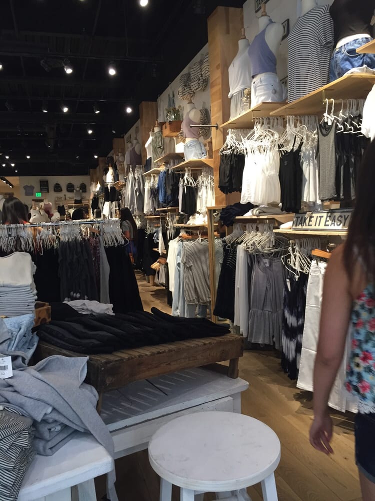 Brandy Melville 20 Photos & 115 Reviews Women's Clothing 2855