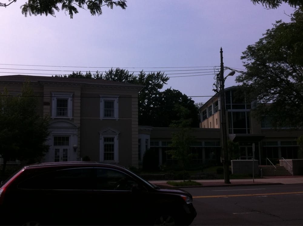 Hoyt Library