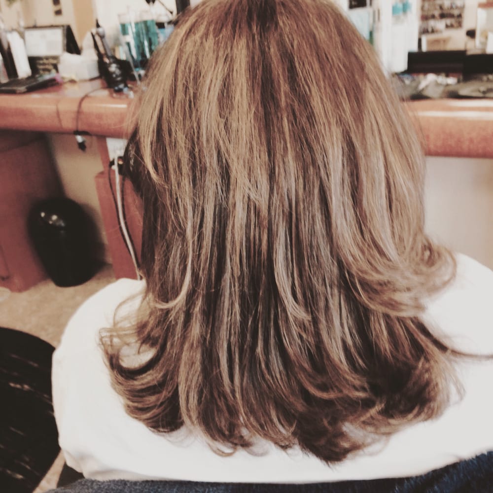 Full Silver Ash Blonde Highlights With Layered Haircut And A