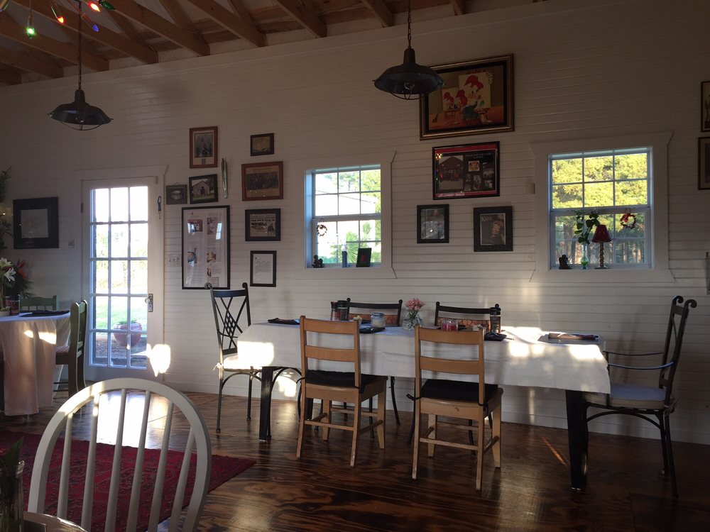 Dannie's Cafe