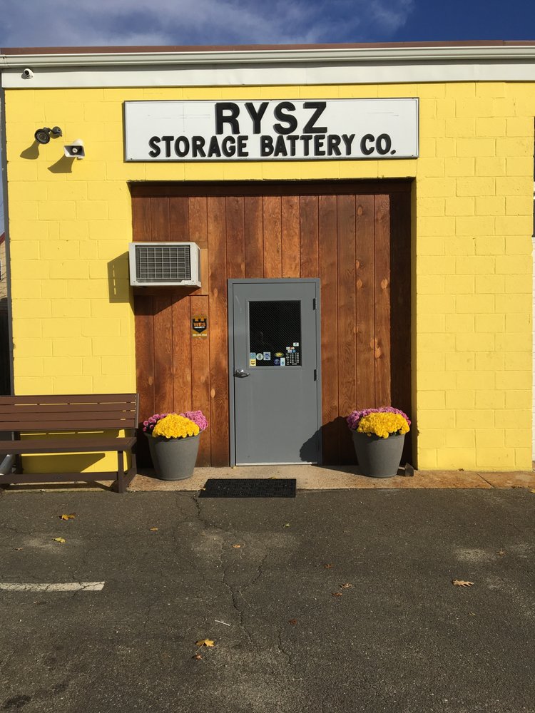 Rysz Storage Battery