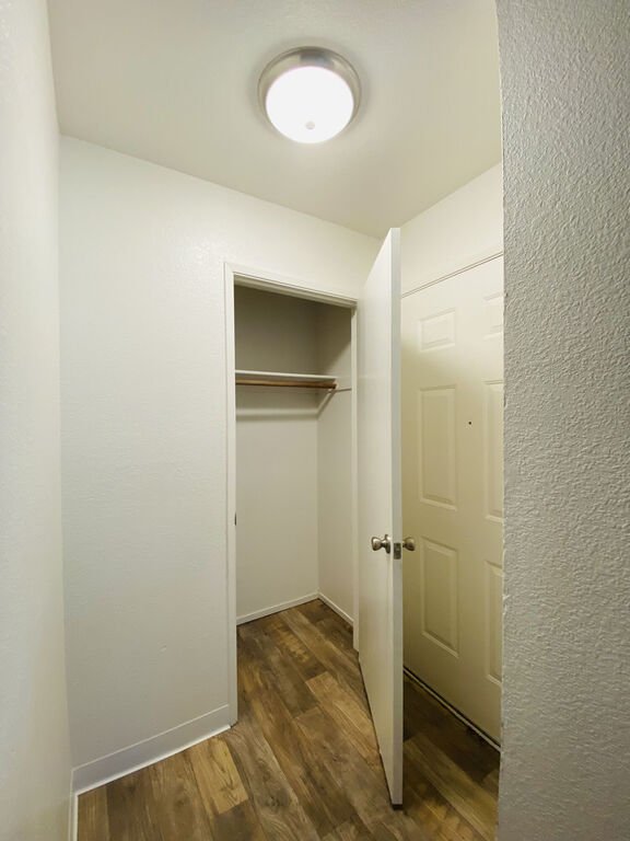 Woodside Glen Apartments