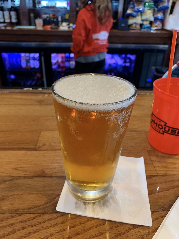 Fifth Avenue Taphouse