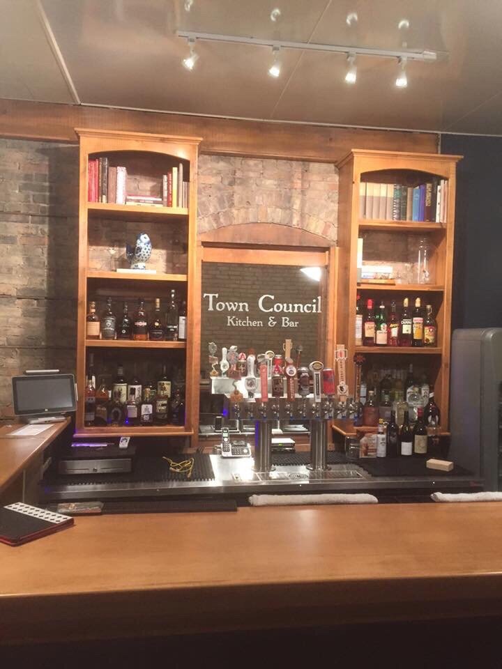 Beautiful Bar Tables Cabinets By The Glued Ed And Tattooed Photo Of Town Council Kitchen Neenah Wi United States Beautiful Bar