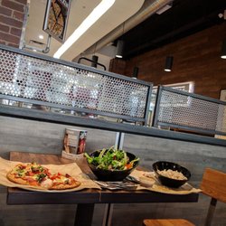 Pizzarev Closed 156 Photos 117 Reviews Pizza 130 Miracle Photo Of Pizzarev C Gables Fl United States We Need All The