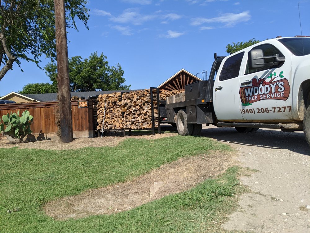 Woody's Tree Service