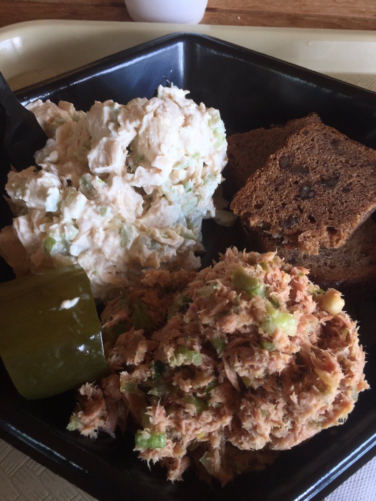 Curry’s Restaurant And Catering American (New) 115 Johnston St SE