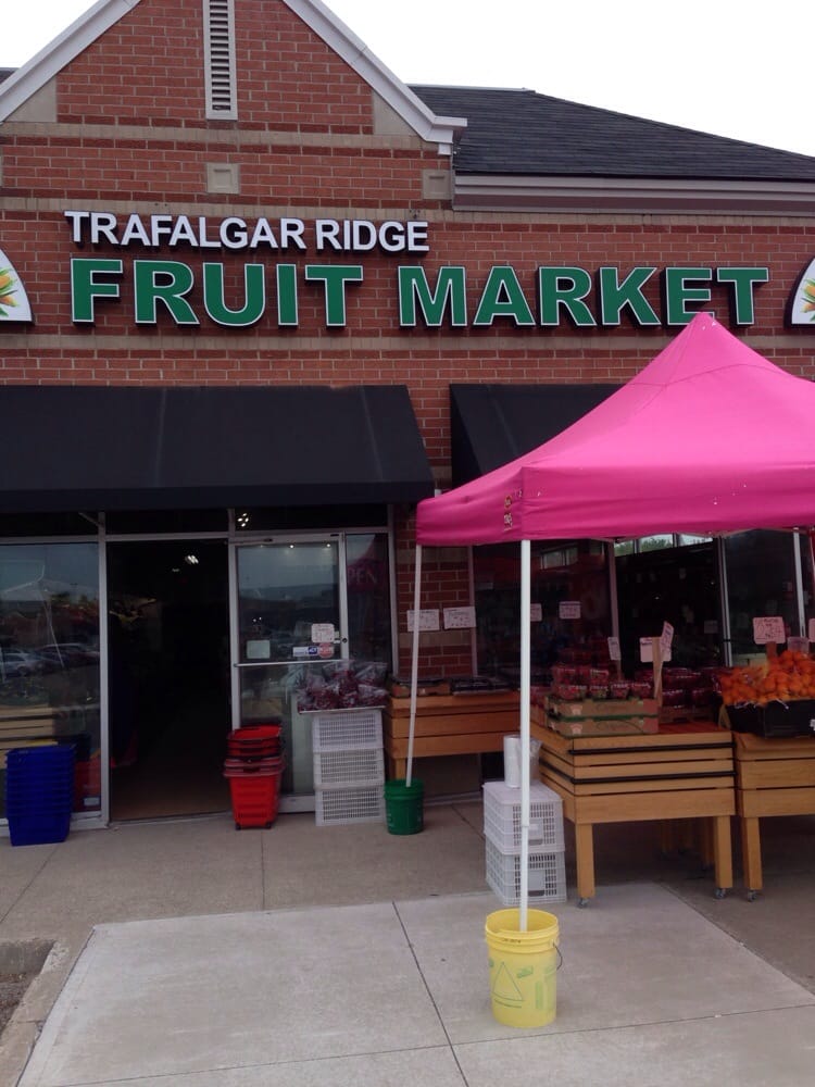 Trafalgar Ridge Fruit market