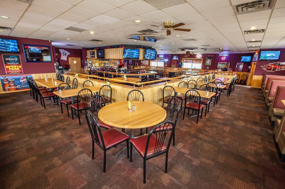 Sports Page Grill & Bar 15 Photos & 12 Reviews Bars 804 11th St SW, Spencer, IA