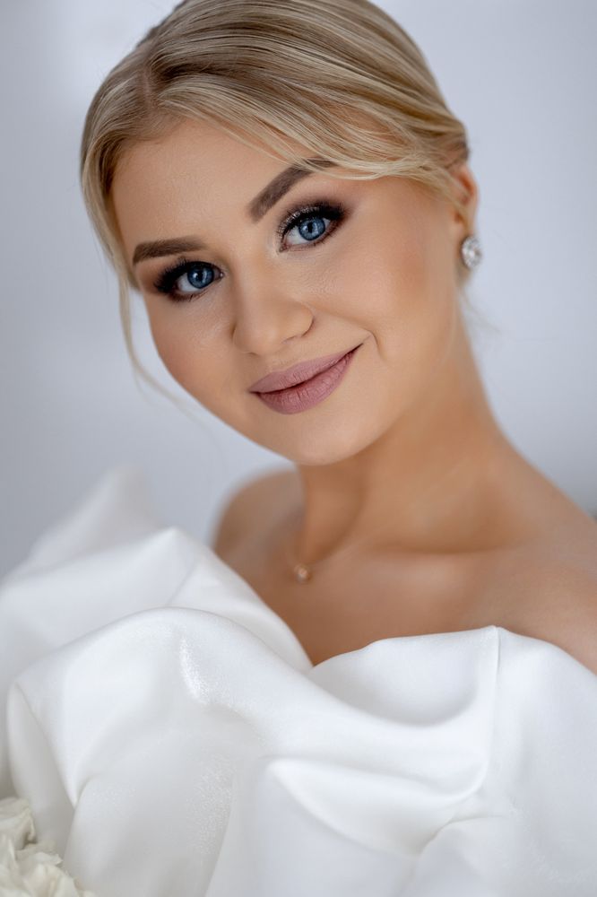 Insta Glam Beauty Salon