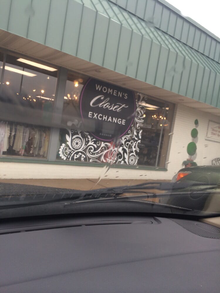The S Lady Was So Nice And Friendly Yelp Photo Of Women S Closet Exchange St Louis Mo United States The