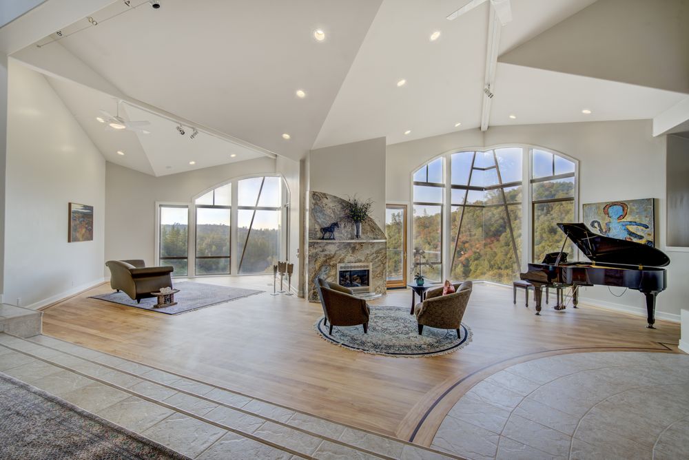 LuxStyle Real Estate Media