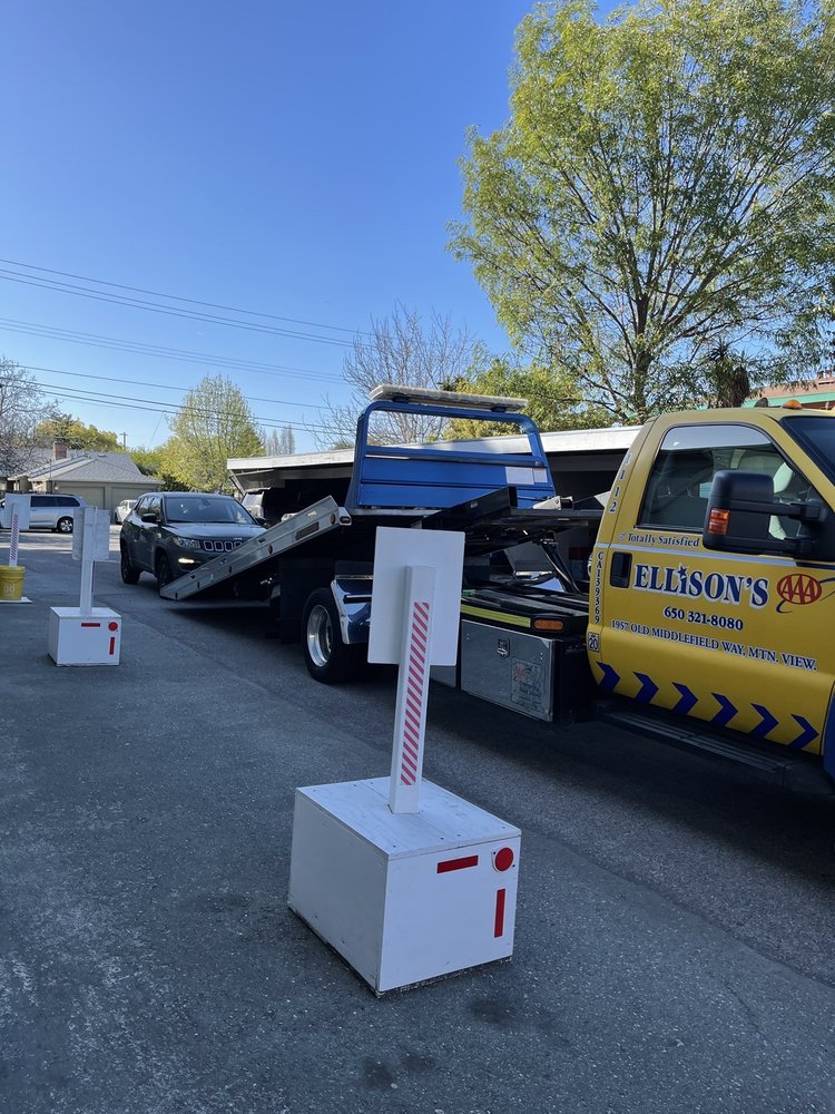 Ellison's Towing