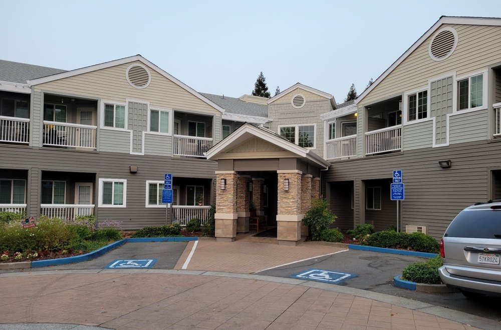 Tiffany Court of Walnut Creek