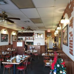 The Best 10 Italian Restaurants Near Louie Bossi S Ristorante Bar Features