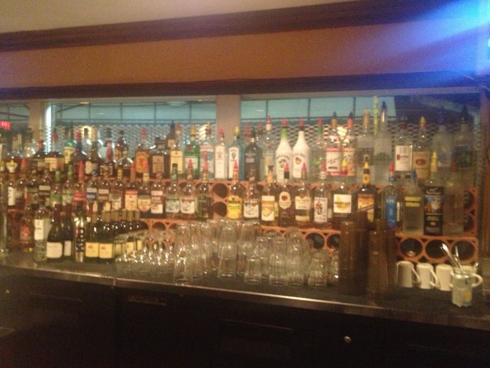 Tru Shots Bar & Grille