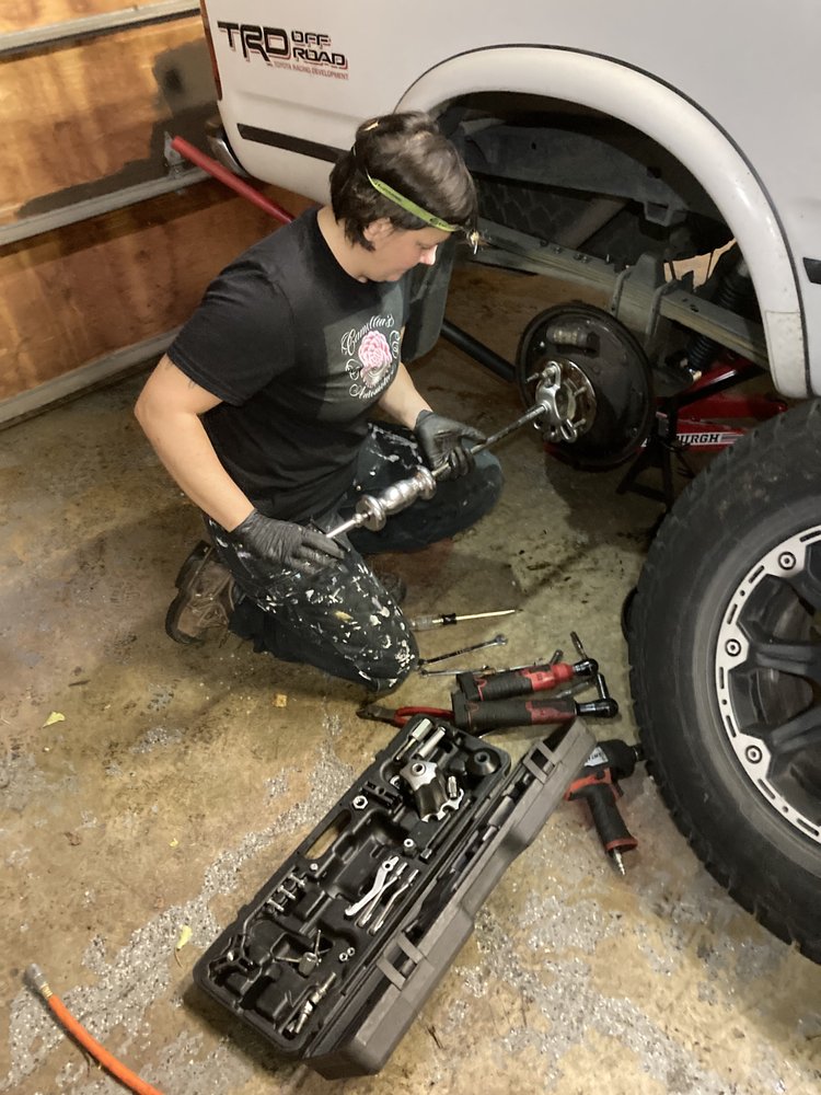 Camellia’s Automotive