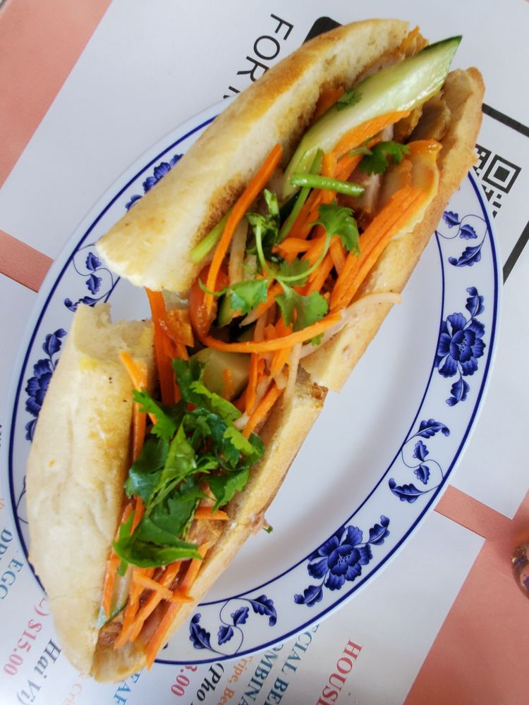 Golden River Restaurant