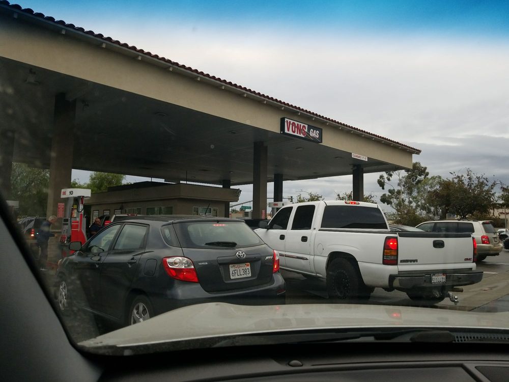 Vons Fuel Station 54 Photos & 54 Reviews Gas Stations 469 W