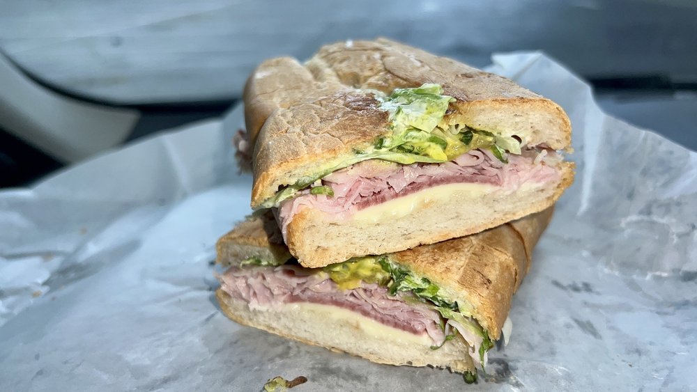 Bearss Sandwiches Bearss Sandwiches