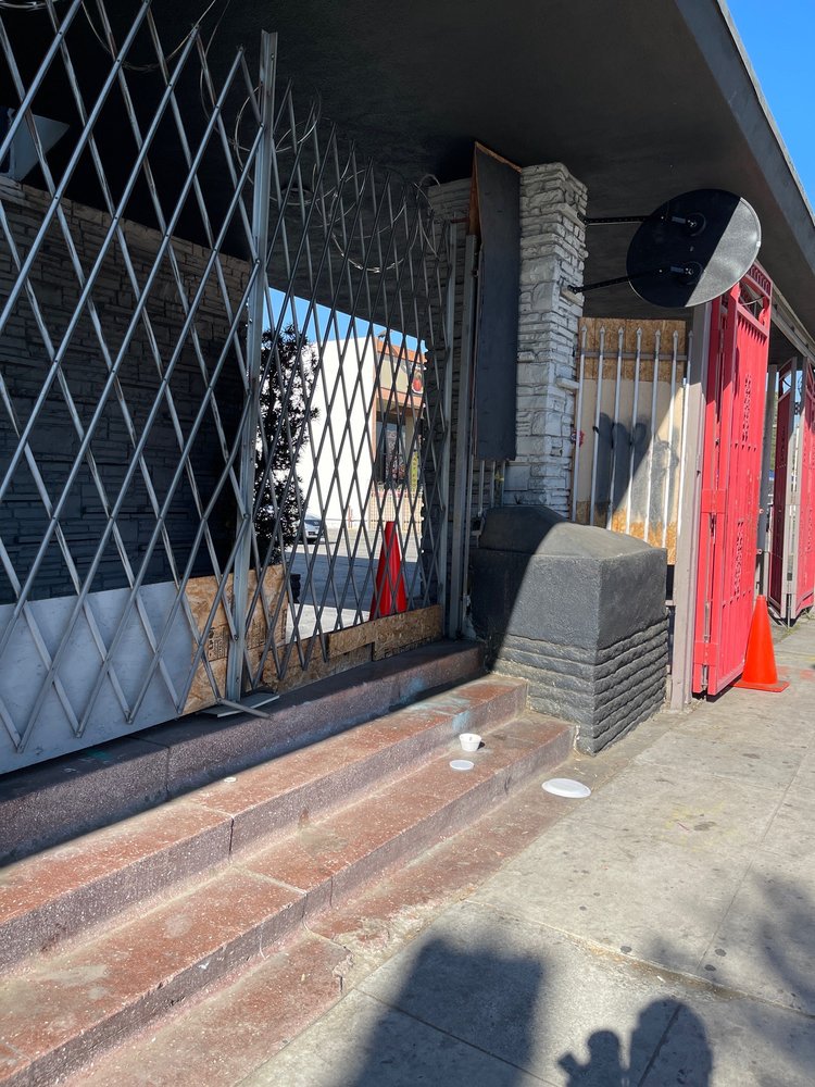 image of business QueensCare Health Centers