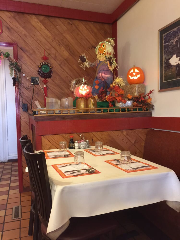 Chan’s Palace 20 Photos & 19 Reviews Chinese 131 E Michigan Ave