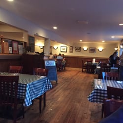 Barnstormer Barbeque 150 Photos 180 Reviews 1076 Rt Photo Of Barnstormer Barbeque Fort Montgomery Ny United States Inside The Restaurant