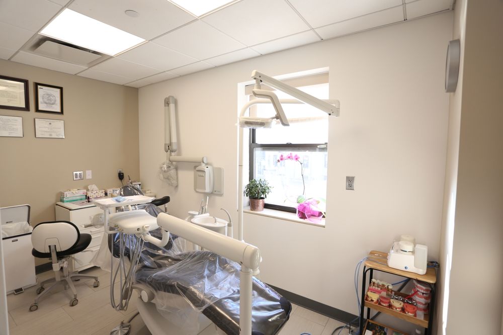 image of business Canal Dental Group