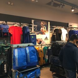 adidas outlet rivadavia adidas outlet rivadavia