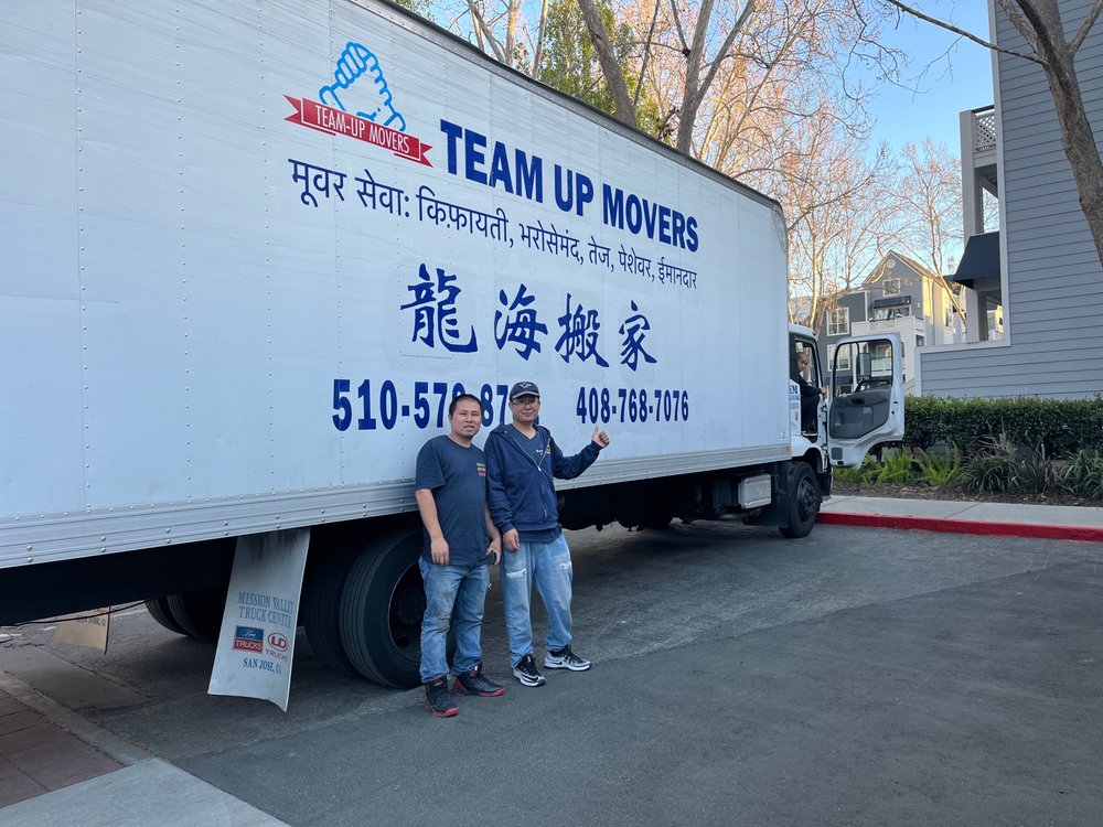 Team Up Movers