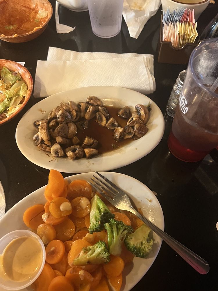 Kimono Japanese Restaurant