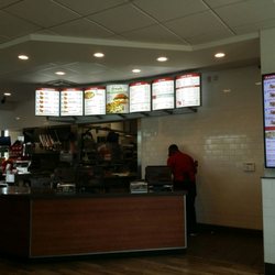 wendy s restaurant 16