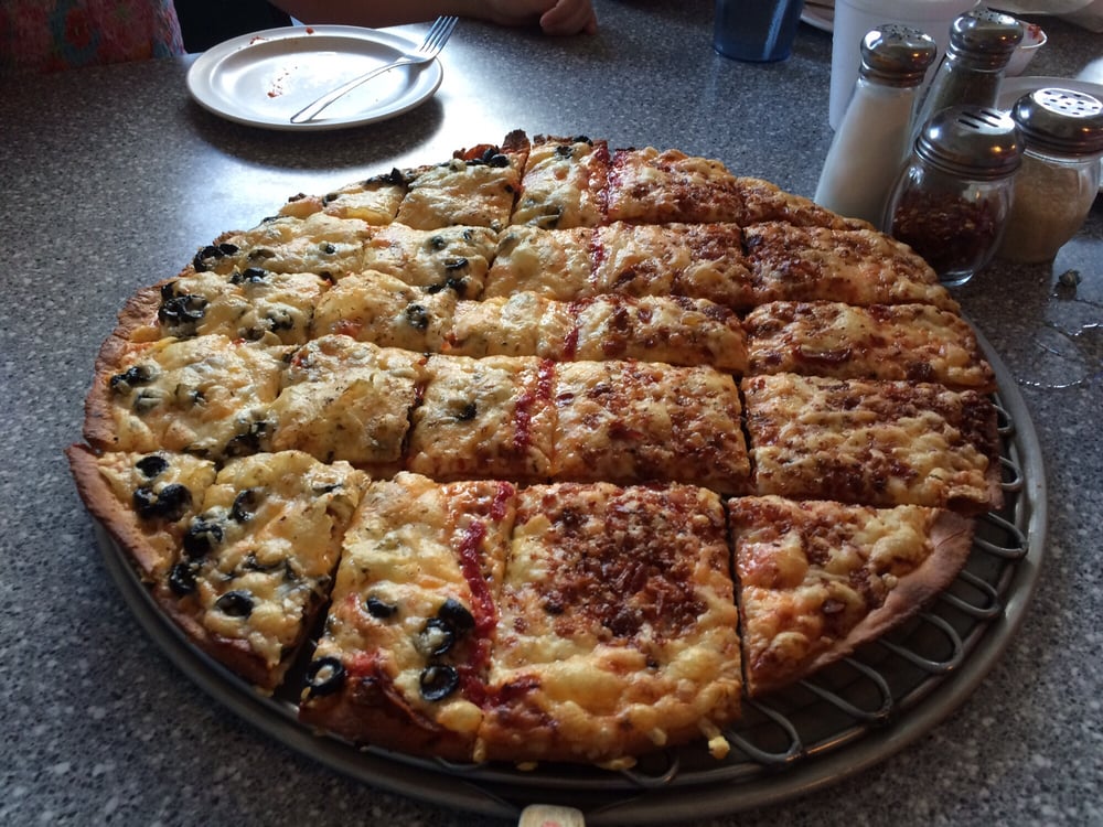 Calgaro’s Pizza 17 Photos Pizza 104 S Maple St, Cole Camp, MO