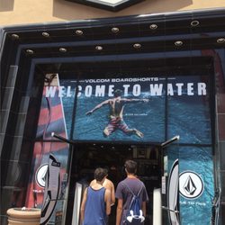 Jack S Surfboards 36 Photos 119 Reviews Sporting Goods 101 Photo Of Jack S Surfboards Huntington Beach Ca United States Entrance Across