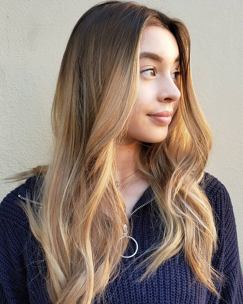 Styled By Hoang