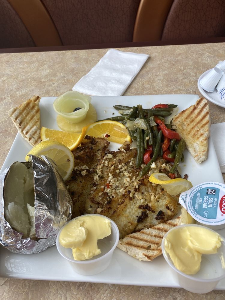 Colonial Diner Colonial Diner