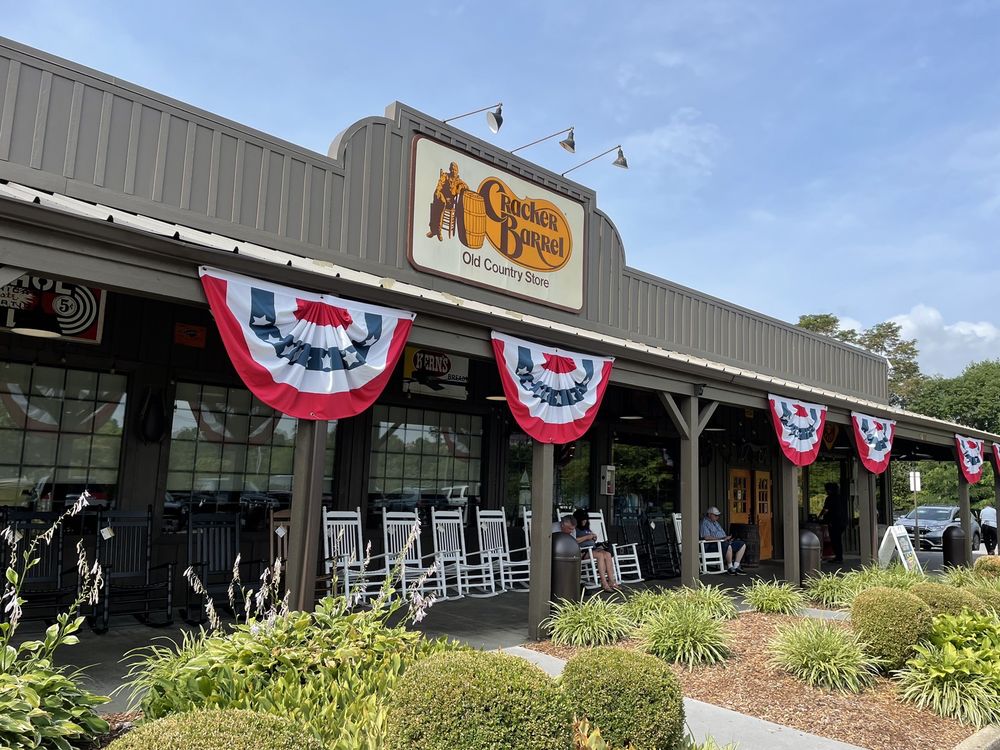 Cracker Barrel Old Country Store