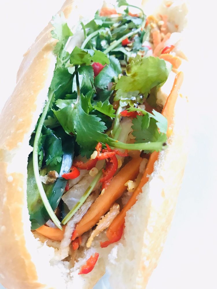 Banh Cuon Tan Dinh Deli