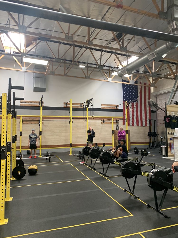 Crossfit BeeHive at B-Fit Personal Training Center