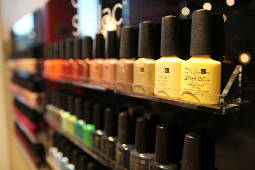 Vixen Nails & Spa - Milton