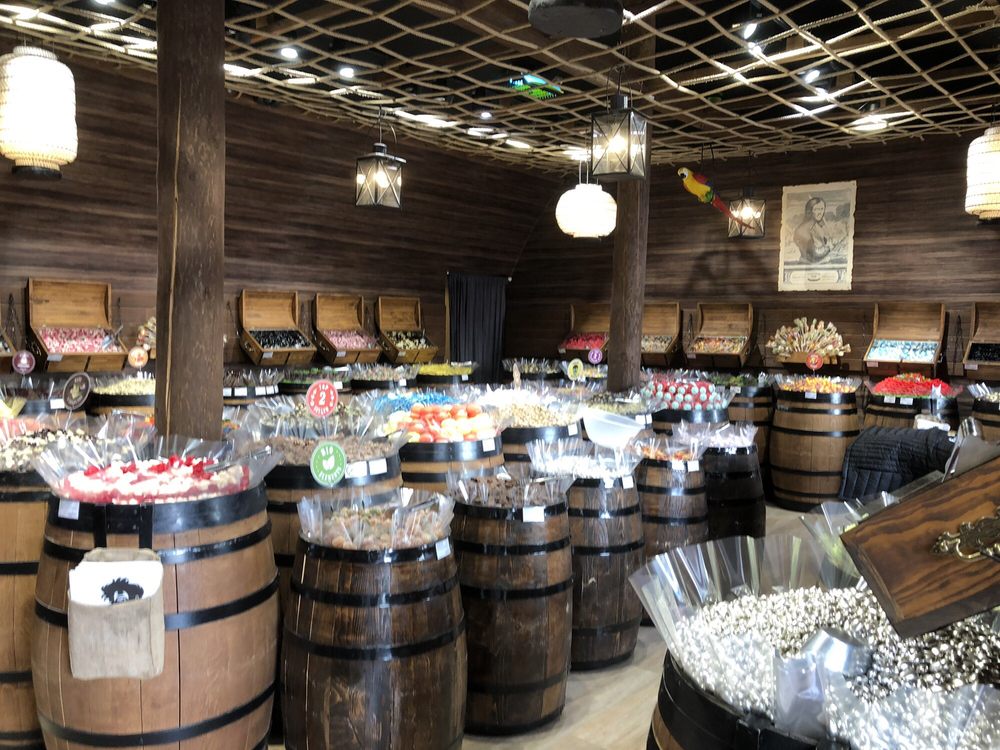 Captain Candy 36 Photos & 12 Reviews Candy Stores Melantrichova 1