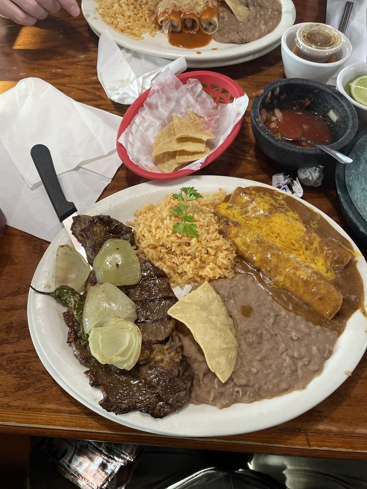 Danny's Restaurant