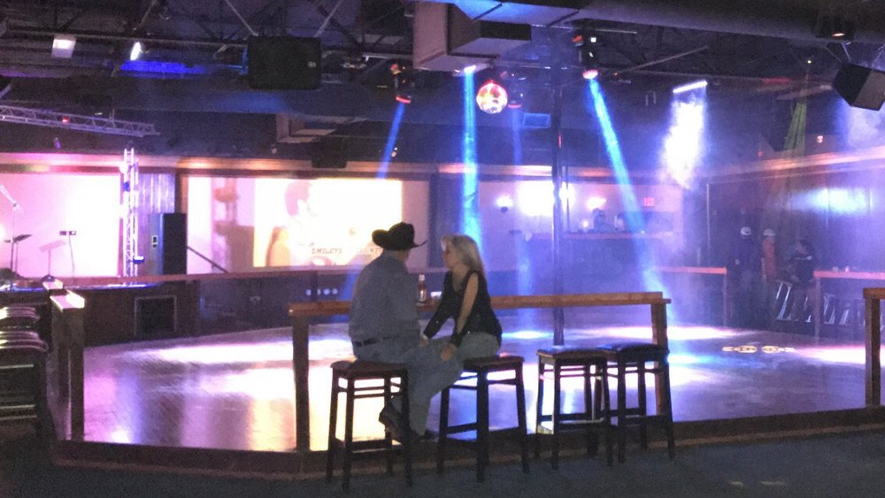 Smiley's Country Club
