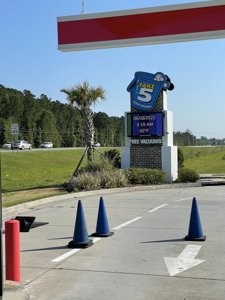 Take 5 Car Wash, Pooler Roadtrippers