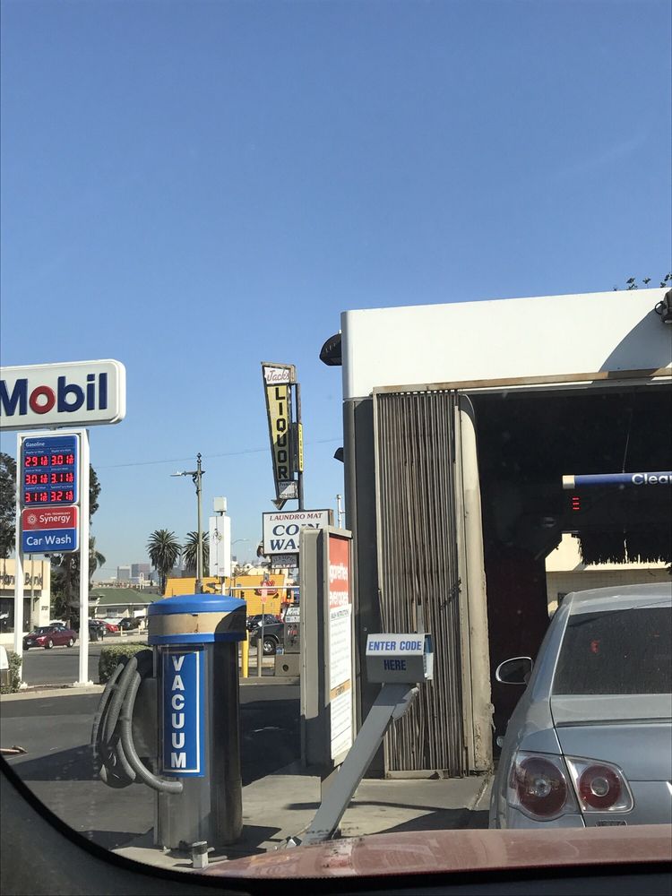 Olympic Mobil 22 Photos 32 Reviews Gas Stations 3950 W Olympic