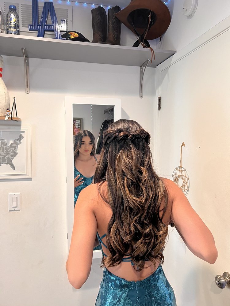 Salon 860 West
