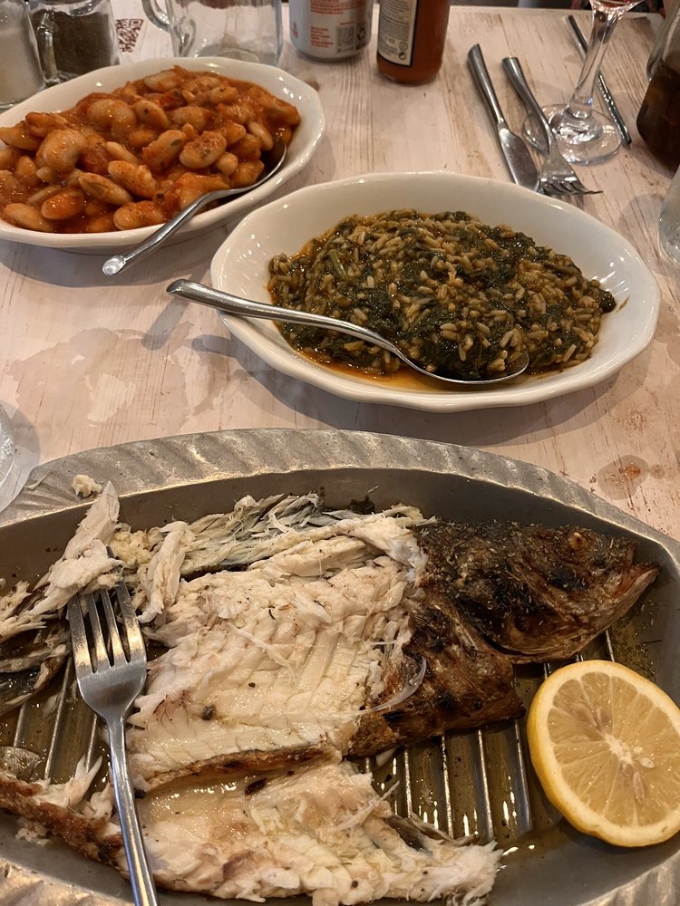 Telly's Taverna