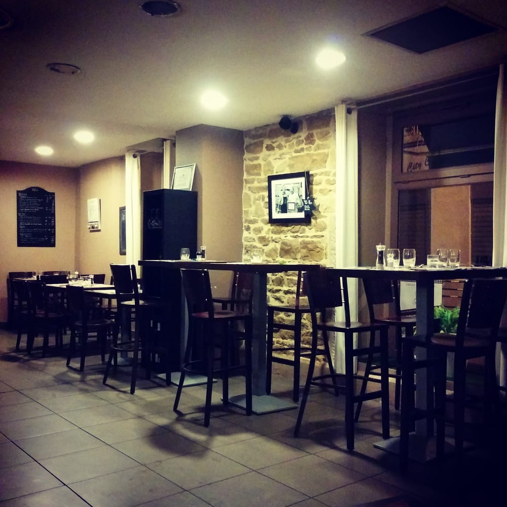 Rue St Pierre Restaurant Near By Rue St Pierre Restaurant Near By