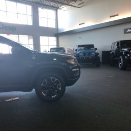 Autonation North Phoenix >> Photos For Autonation Chrysler Dodge Jeep Ram Fiat North Autonation North Phoenix >> Photos For Autonation Chrysler Dodge Jeep Ram Fiat North